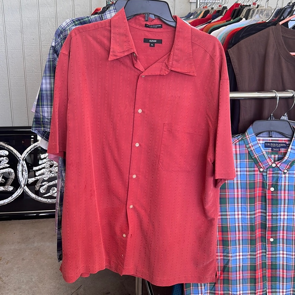 Alfani XL button down with pocket